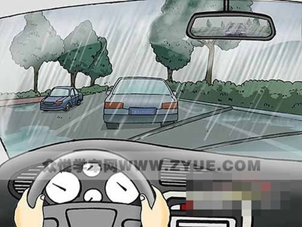 科目二、科目三遇到下雨天應(yīng)該怎樣做？考試順利會通過