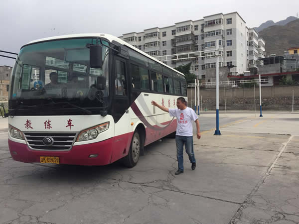 做到兩點(diǎn)，輕松考試，順利拿證